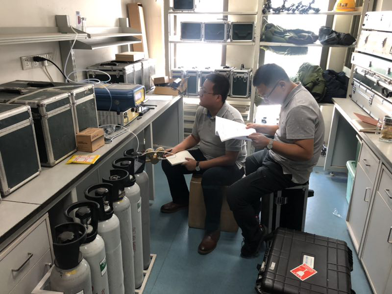 內(nèi)蒙古環(huán)境監(jiān)測(cè)站地標(biāo)現(xiàn)場(chǎng)驗(yàn)證工作