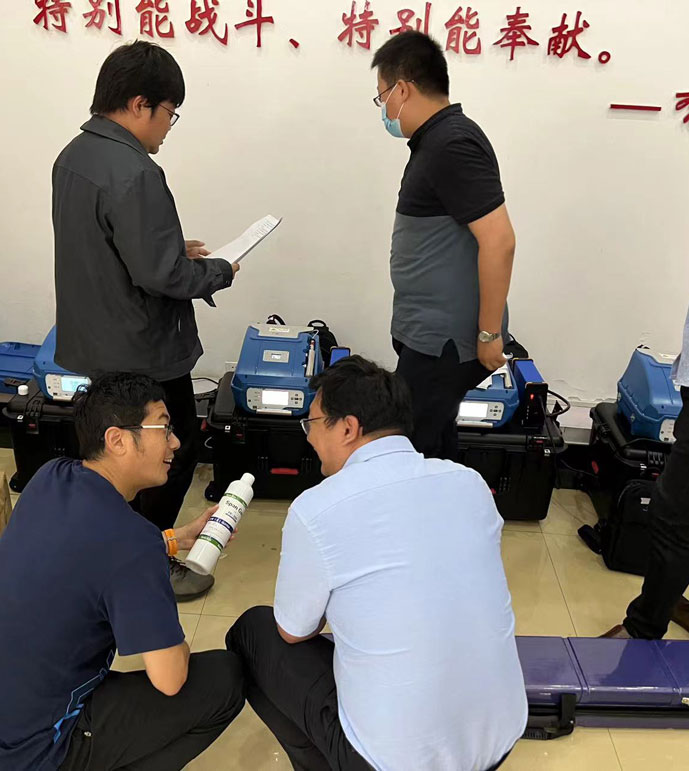 大連生態(tài)環(huán)境監(jiān)測站PF-300（催化氧化+FID）驗收培訓