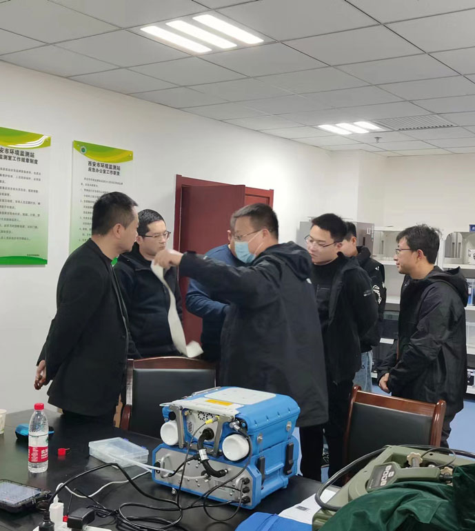 西安市環(huán)境監(jiān)測站PF-300交付驗(yàn)收